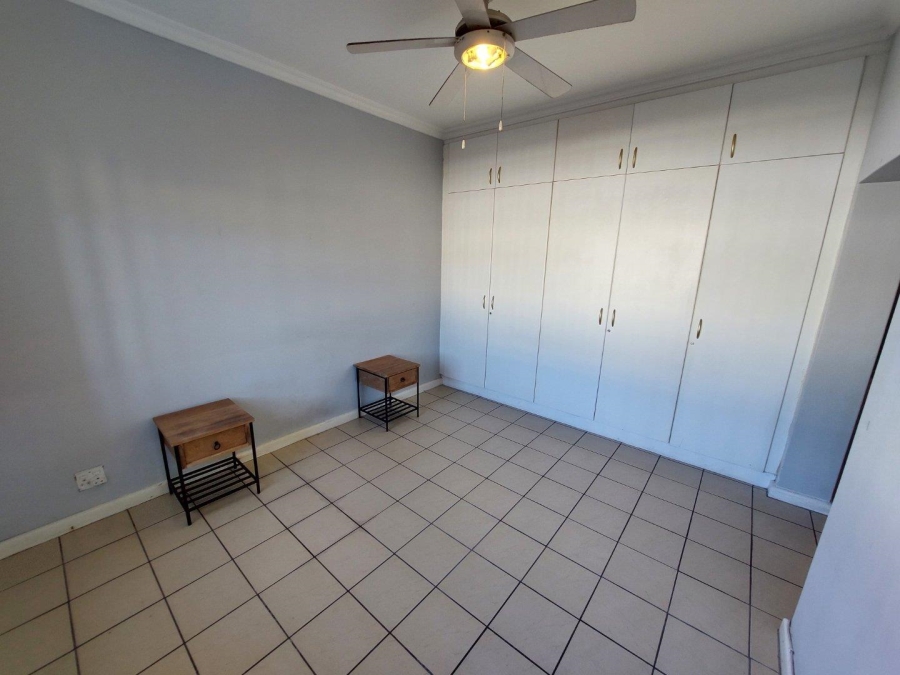 To Let 4 Bedroom Property for Rent in Claremont Western Cape